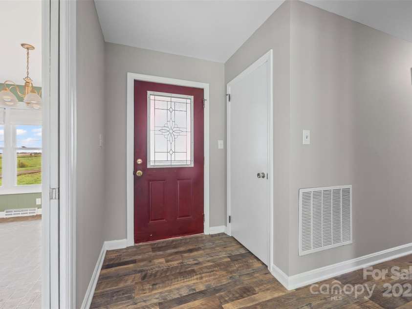 2178 Tryon Courthouse Road, Bessemer City, NC 28016.  MLS# CAR4271302, YatesRealty ID 24236. Foyer w/coat closet