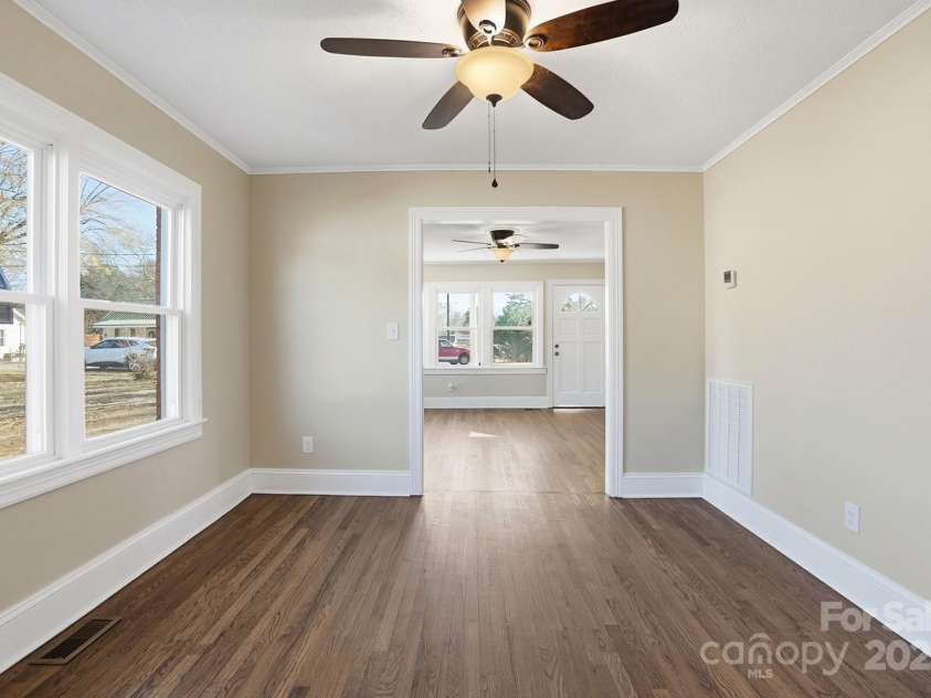 412 Ridge Street, Stanley, NC 28164.  MLS# CAR4330034, YatesRealty ID 2424. 