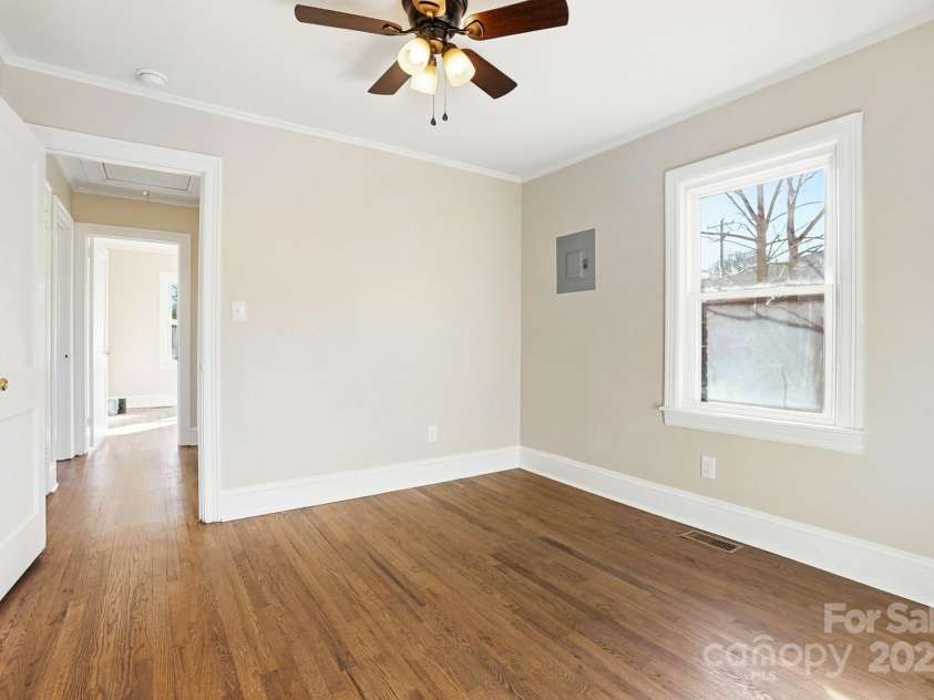 412 Ridge Street, Stanley, NC 28164.  MLS# CAR4330034, YatesRealty ID 2424. 