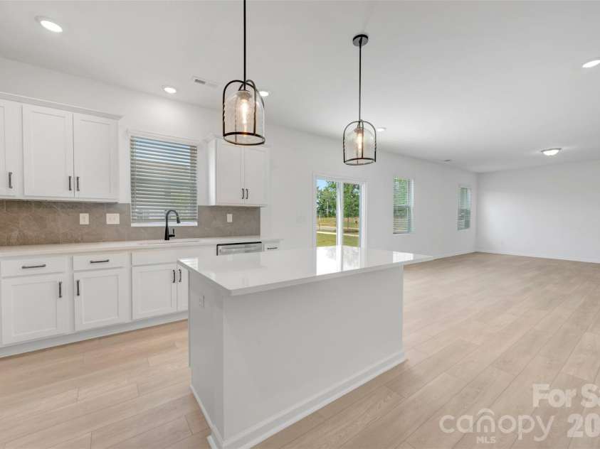 645 Willoughby Park Drive, Monroe, NC 28112.  MLS# CAR4376577, YatesRealty ID 24240. Kitchen