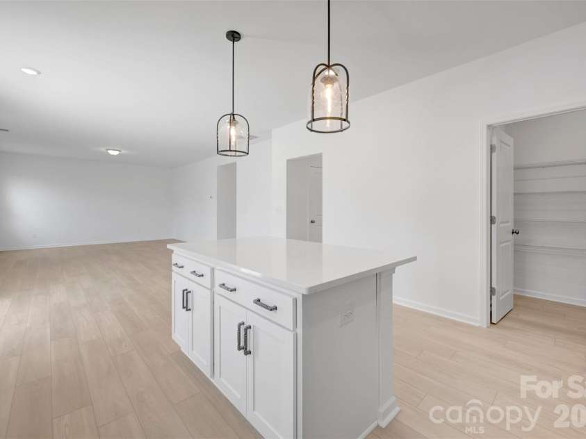 645 Willoughby Park Drive, Monroe, NC 28112.  MLS# CAR4376577, YatesRealty ID 24240. Kitchen