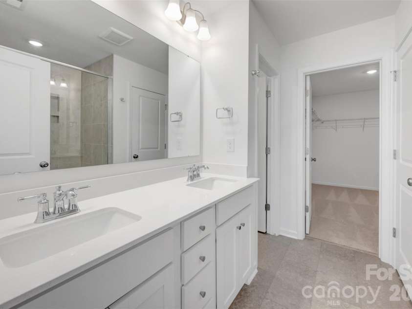 645 Willoughby Park Drive, Monroe, NC 28112.  MLS# CAR4376577, YatesRealty ID 24240. Owner's suite