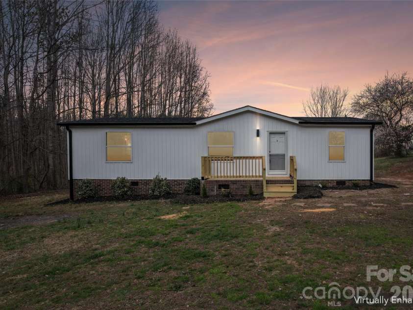 1012 Cherry Tree Court, Bessemer City, NC 28016.  MLS# CAR4354163, YatesRealty ID 24242. 