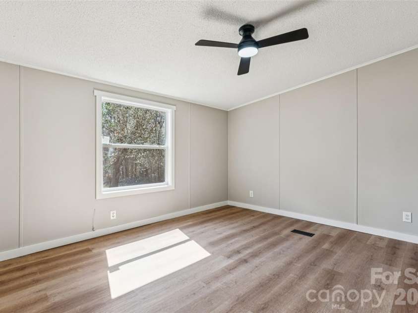 1012 Cherry Tree Court, Bessemer City, NC 28016.  MLS# CAR4354163, YatesRealty ID 24242. 