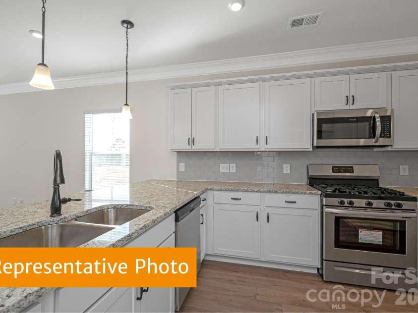 1100 Langston Lane, Salisbury, NC 28144.  MLS# CAR4340255, YatesRealty ID 24243. 