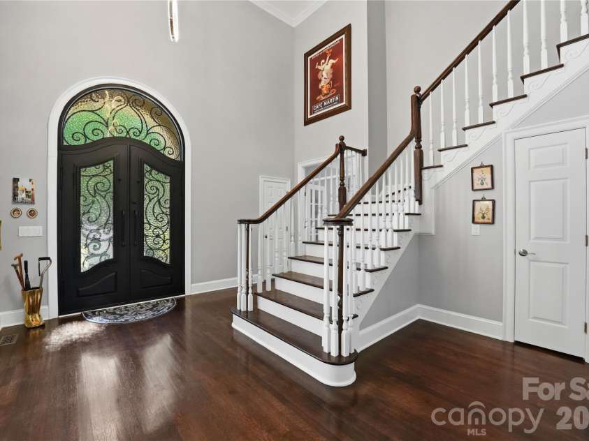 18928 Peninsula Point Drive, Cornelius, NC 28031.  MLS# CAR4372334, YatesRealty ID 24244. 