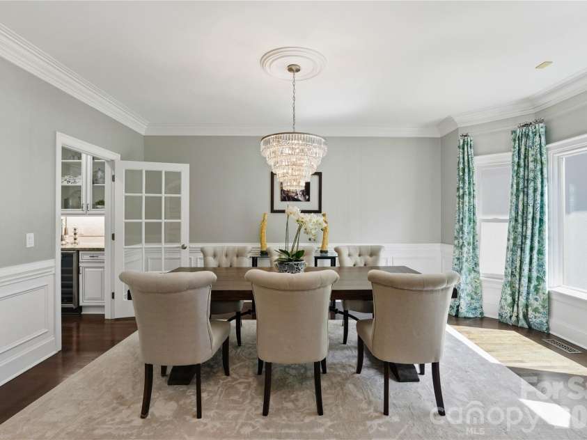 18928 Peninsula Point Drive, Cornelius, NC 28031.  MLS# CAR4372334, YatesRealty ID 24244. 