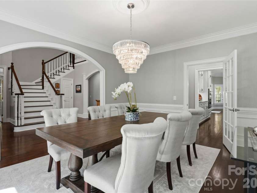 18928 Peninsula Point Drive, Cornelius, NC 28031.  MLS# CAR4372334, YatesRealty ID 24244. 