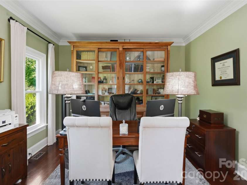 18928 Peninsula Point Drive, Cornelius, NC 28031.  MLS# CAR4372334, YatesRealty ID 24244. 