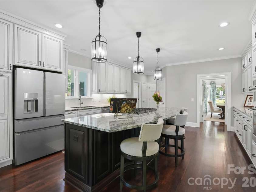 18928 Peninsula Point Drive, Cornelius, NC 28031.  MLS# CAR4372334, YatesRealty ID 24244. 