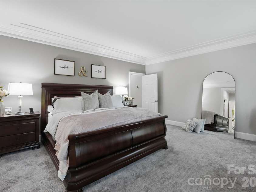 18928 Peninsula Point Drive, Cornelius, NC 28031.  MLS# CAR4372334, YatesRealty ID 24244. 