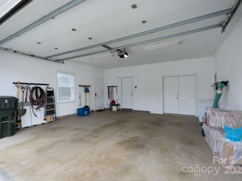 971 Blakeley Walk, Rock Hill, SC 29732.  MLS# CAR4277700, YatesRealty ID 24244. 