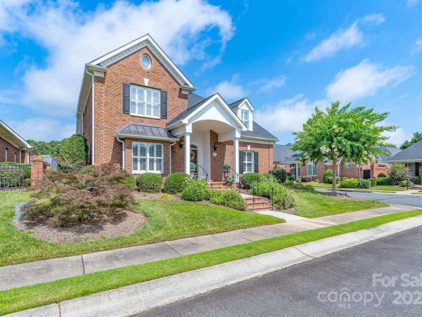 971 Blakeley Walk, Rock Hill, SC 29732.  MLS# CAR4277700, YatesRealty ID 24244. 