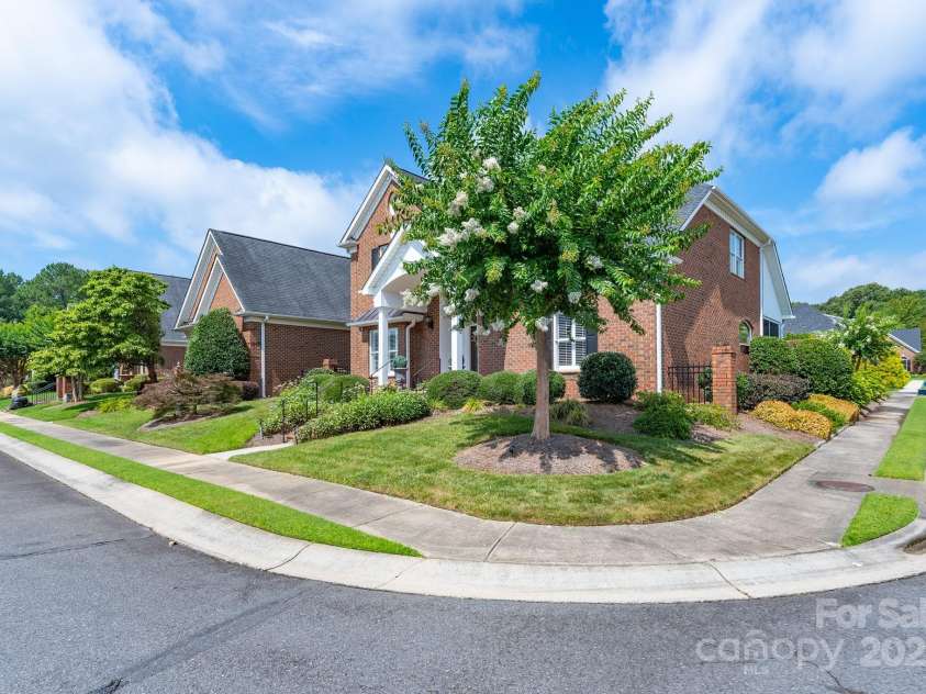 971 Blakeley Walk, Rock Hill, SC 29732.  MLS# CAR4277700, YatesRealty ID 24244. 