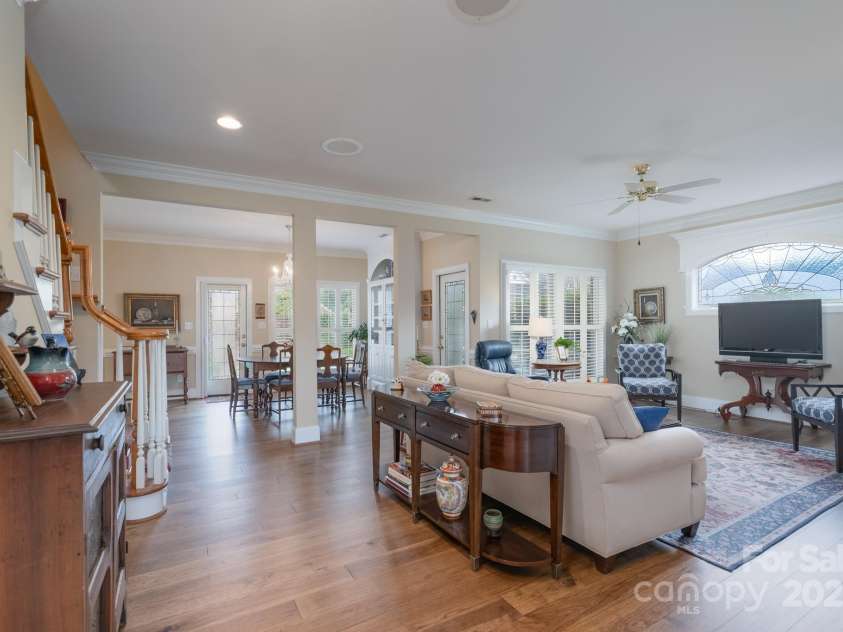 971 Blakeley Walk, Rock Hill, SC 29732.  MLS# CAR4277700, YatesRealty ID 24244. Family Room
