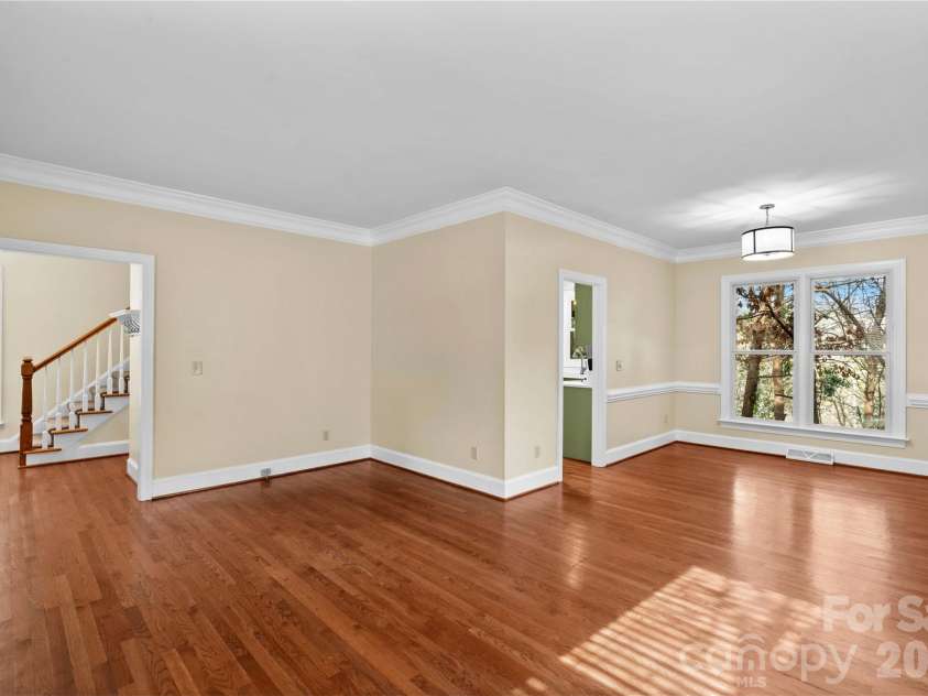 131 Morrison Hill Road, Davidson, NC 28036.  MLS# CAR4347285, YatesRealty ID 24245. Hardwood floors flow throughout the main level.