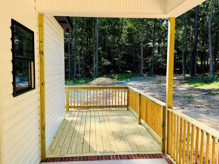 5021 Hillcrest Drive, Catawba, SC 29704.  MLS# CAR4278215, YatesRealty ID 24245. 