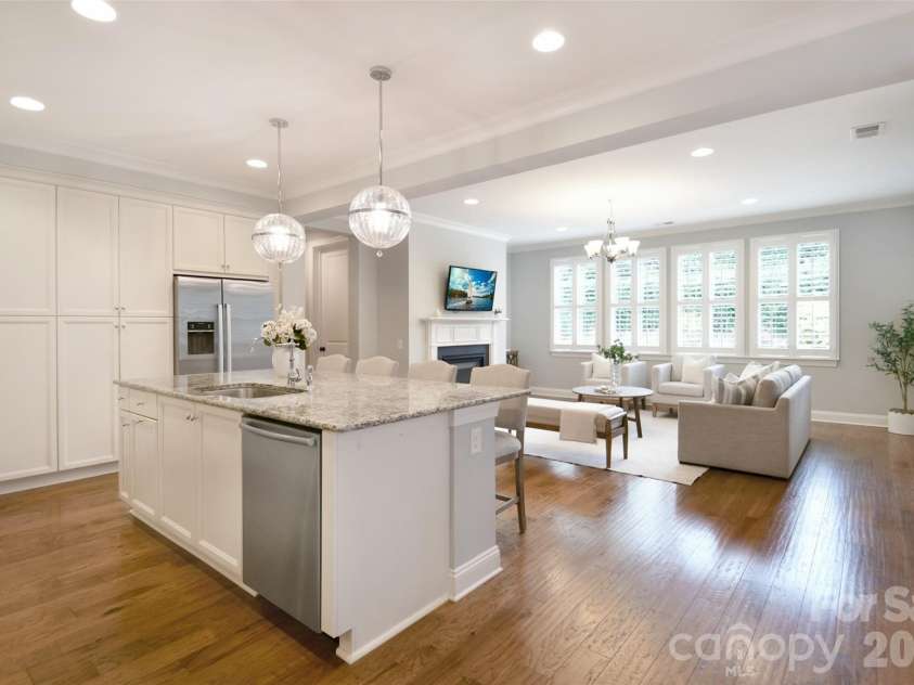 16615 Redding Park Lane, Cornelius, NC 28031.  MLS# CAR4362429, YatesRealty ID 24247. 