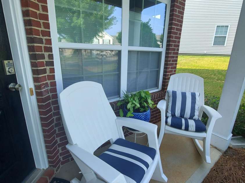 12050 Stratfield Place Circle, Pineville, NC 28134.  MLS# CAR4369851, YatesRealty ID 24248. 