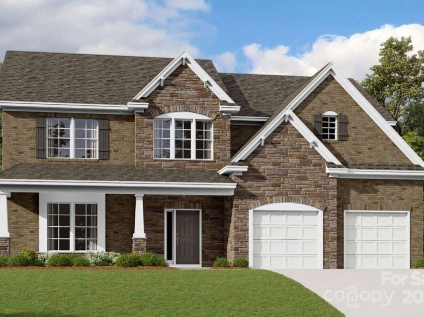 10117 Whitaker Pointe Drive, Huntersville, NC 28078.  MLS# CAR4278448, YatesRealty ID 24249. For representational purposes only. Actual colors may vary.