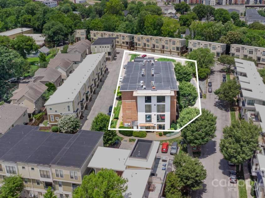 3271 Noda Boulevard, Charlotte, NC 28205.  MLS# CAR4267285, YatesRealty ID 24253. 