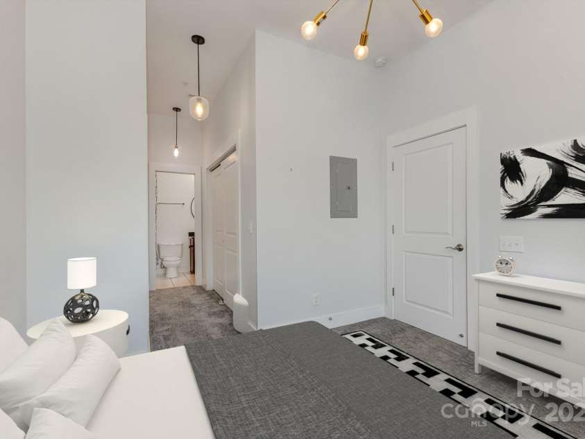 3271 Noda Boulevard, Charlotte, NC 28205.  MLS# CAR4267285, YatesRealty ID 24253. Primary Bedroom- Virtual Staging