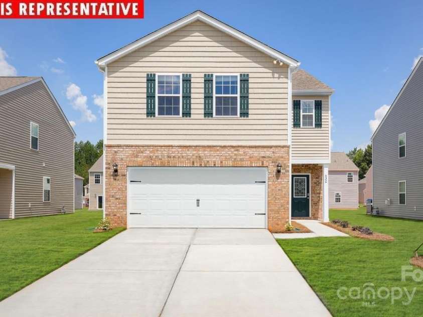 12024 Zazu Way, Charlotte, NC 28215.  MLS# CAR4278500, YatesRealty ID 24254. 