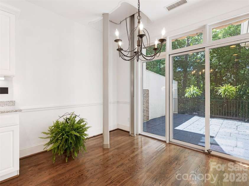8952 Challis Hill Lane, Charlotte, NC 28226.  MLS# CAR4383322, YatesRealty ID 24254. 