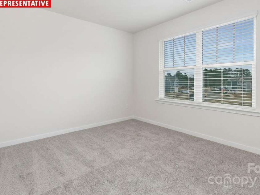 11226 Cardinal Creek Avenue, Charlotte, NC 28215.  MLS# CAR4273831, YatesRealty ID 24255. 
