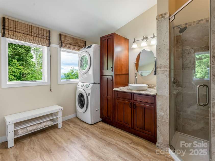 130 Bluff Creek Terrace, Candler, NC 28715.  MLS# CAR4278515, YatesRealty ID 24257. 