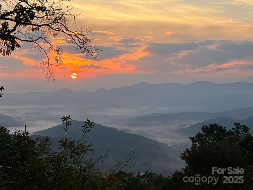 130 Bluff Creek Terrace, Candler, NC 28715.  MLS# CAR4278515, YatesRealty ID 24257. 
