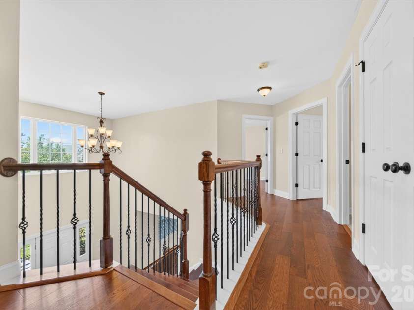 1008 Spring Rose Lane, Matthews, NC 28104.  MLS# CAR4382906, YatesRealty ID 24258. 