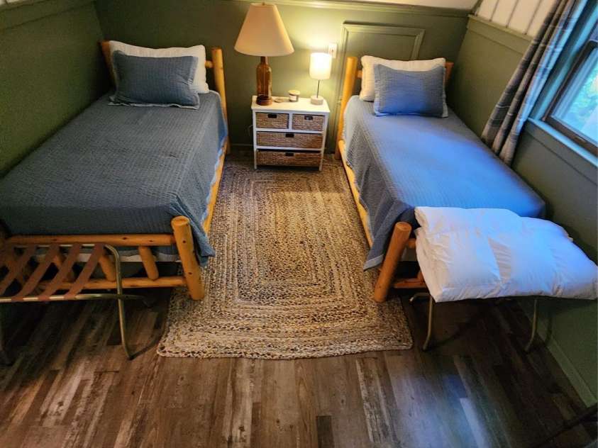 370 Woodland Hills Drive, Elk Park, NC 28622.  MLS# CAR4270803, YatesRealty ID 24259. 