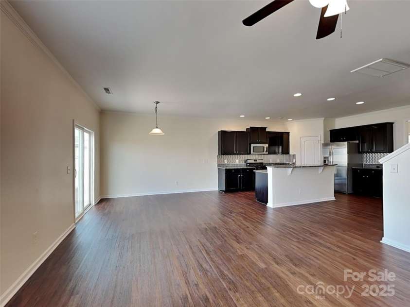 8906 Paddle Oak Road, Charlotte, NC 28227.  MLS# CAR4233807, YatesRealty ID 2426. 