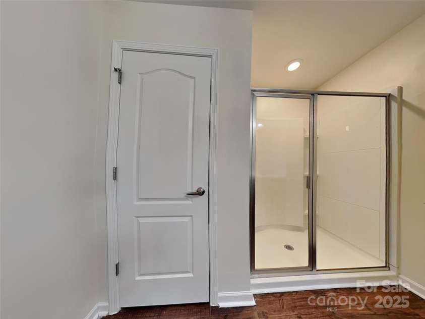 8906 Paddle Oak Road, Charlotte, NC 28227.  MLS# CAR4233807, YatesRealty ID 2426. 