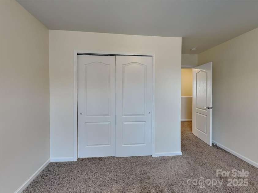 8906 Paddle Oak Road, Charlotte, NC 28227.  MLS# CAR4233807, YatesRealty ID 2426. 