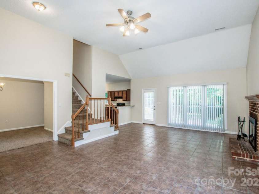 169 Southhaven Drive, Mooresville, NC 28117.  MLS# CAR4278204, YatesRealty ID 24260. 