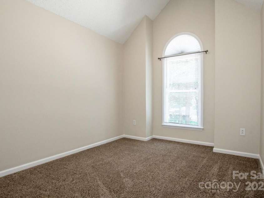 169 Southhaven Drive, Mooresville, NC 28117.  MLS# CAR4278204, YatesRealty ID 24260. 