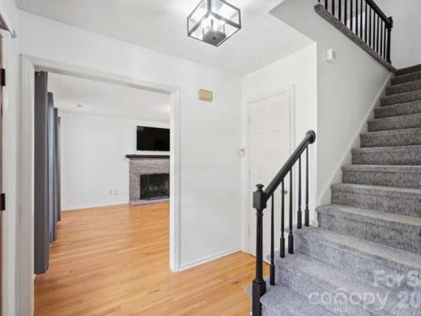 2501 Olde Whitehall Road, Charlotte, NC 28273.  MLS# CAR4366487, YatesRealty ID 24260. 