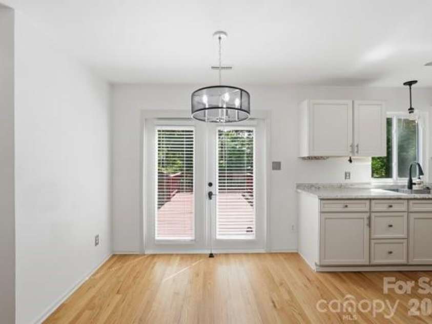 2501 Olde Whitehall Road, Charlotte, NC 28273.  MLS# CAR4366487, YatesRealty ID 24260. 