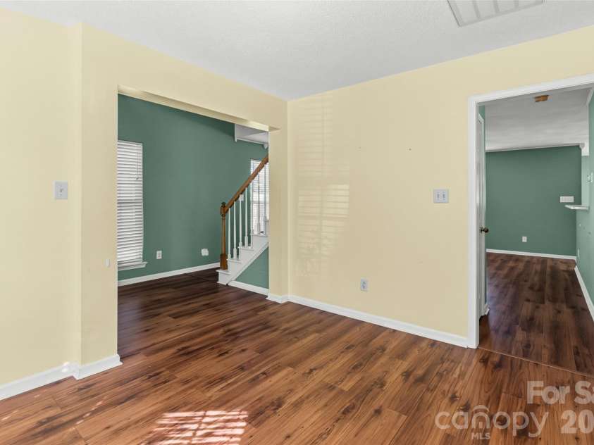 3047 Wyntree Court, Matthews, NC 28104.  MLS# CAR4381909, YatesRealty ID 24261. 