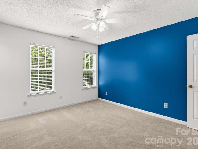 3047 Wyntree Court, Matthews, NC 28104.  MLS# CAR4381909, YatesRealty ID 24261. 