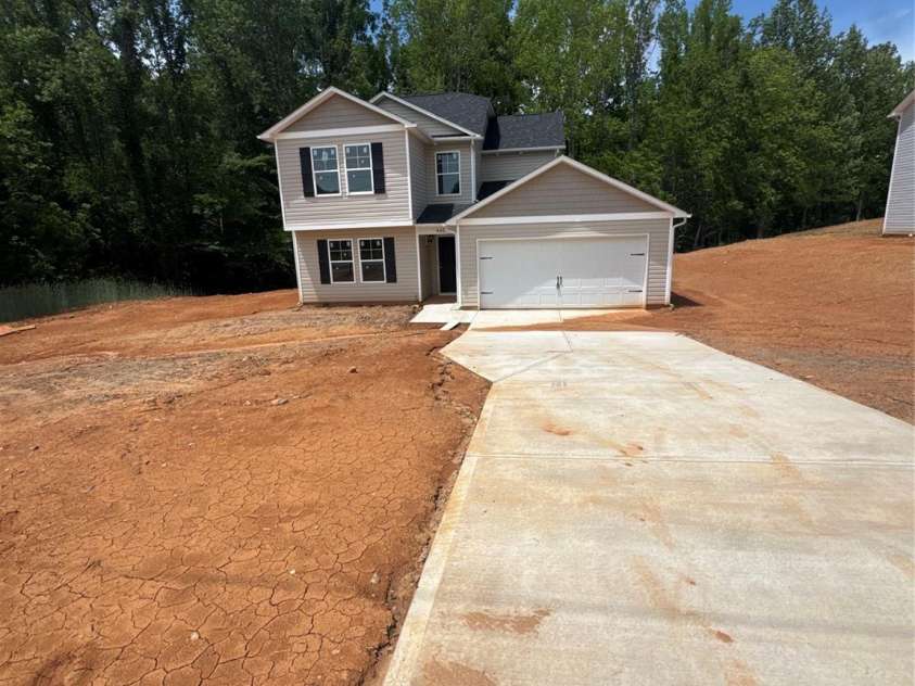 442 Phifer Road, Kings Mountain, NC 28086.  MLS# CAR4278624, YatesRealty ID 24261. 