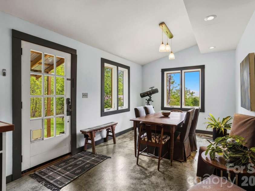 1108 Pine Root Branch Road, Bakersville, NC 28705.  MLS# CAR4376501, YatesRealty ID 24263. 