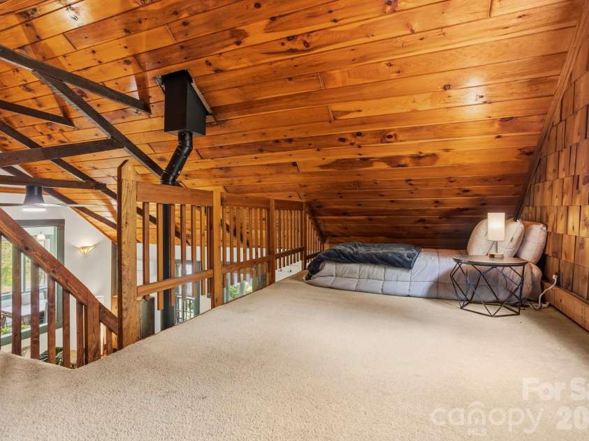 1108 Pine Root Branch Road, Bakersville, NC 28705.  MLS# CAR4376501, YatesRealty ID 24263. 