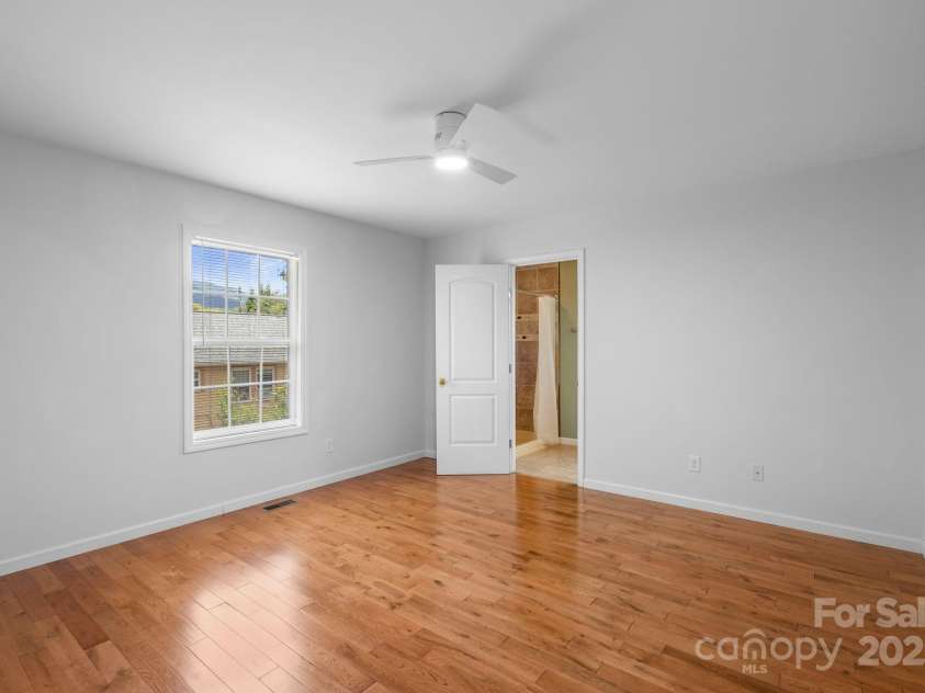 212 & 214 Portmanvilla Road, Black Mountain, NC 28711.  MLS# CAR4278450, YatesRealty ID 24265. 