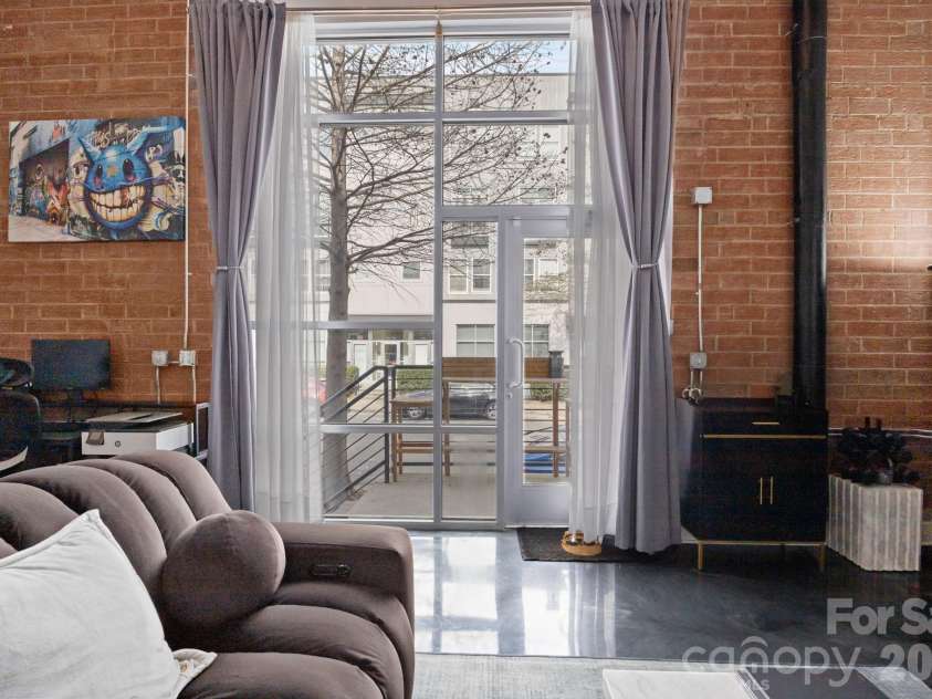 921 Westmere Avenue, Charlotte, NC 28208.  MLS# CAR4357754, YatesRealty ID 24265. 