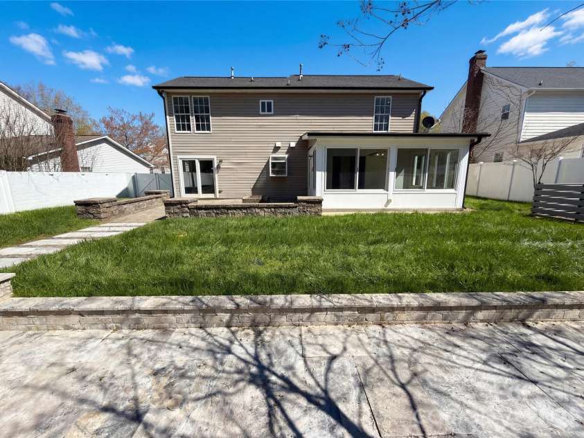 12015 Landen Drive, Charlotte, NC 28277.  MLS# CAR4359436, YatesRealty ID 24266. 