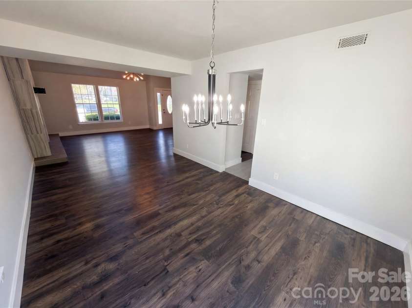 12015 Landen Drive, Charlotte, NC 28277.  MLS# CAR4359436, YatesRealty ID 24266. 
