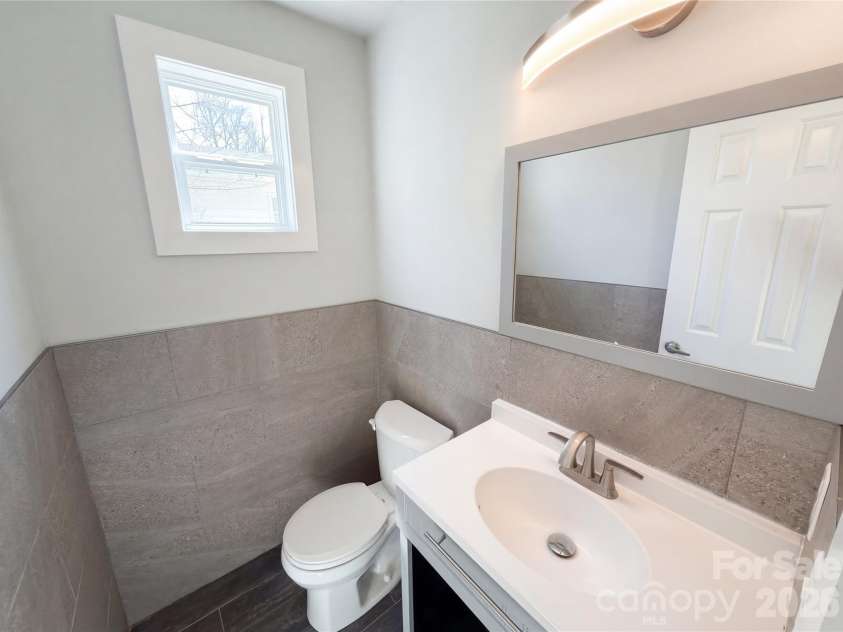 12015 Landen Drive, Charlotte, NC 28277.  MLS# CAR4359436, YatesRealty ID 24266. 